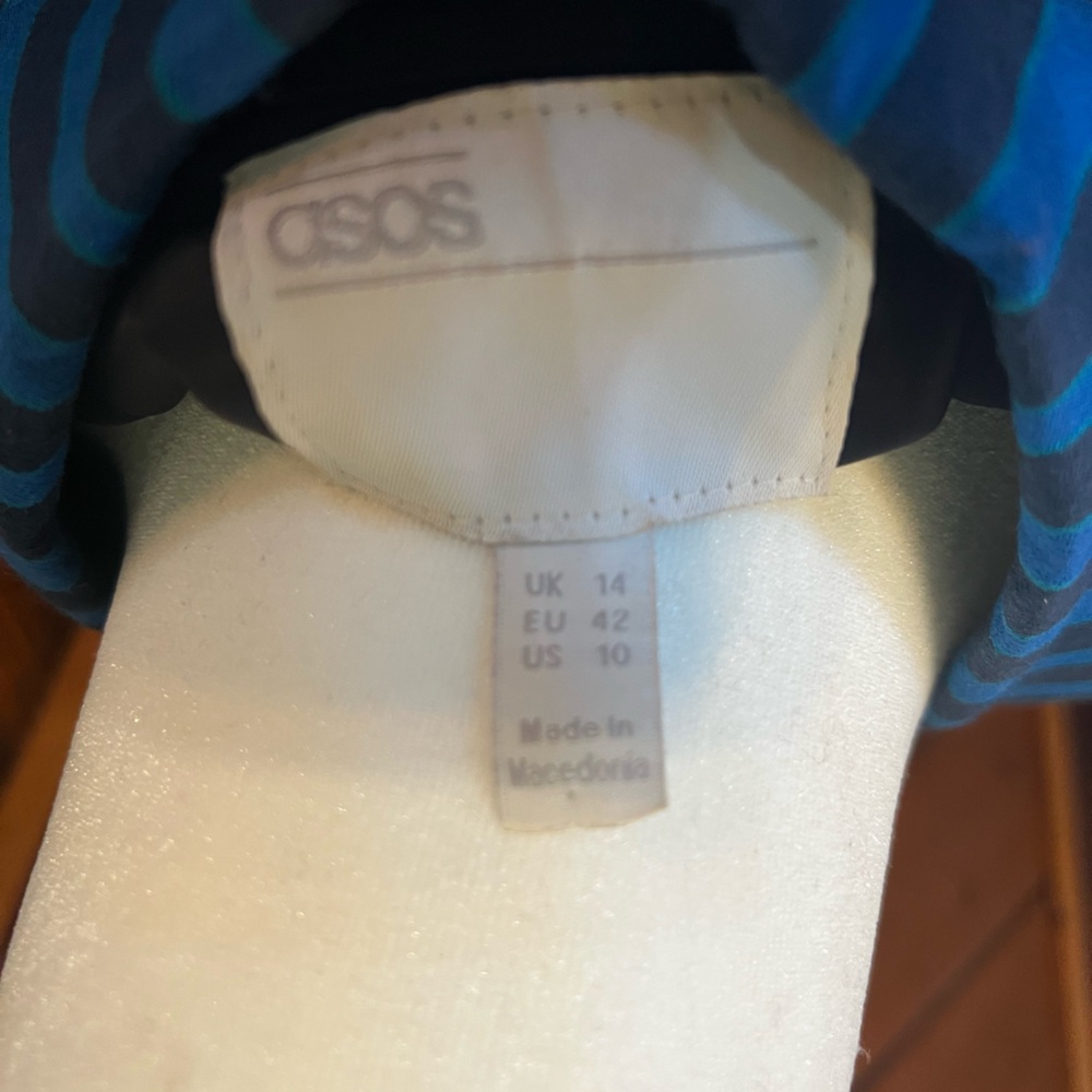 Unique ASOS full suit - Picture 5 of 5